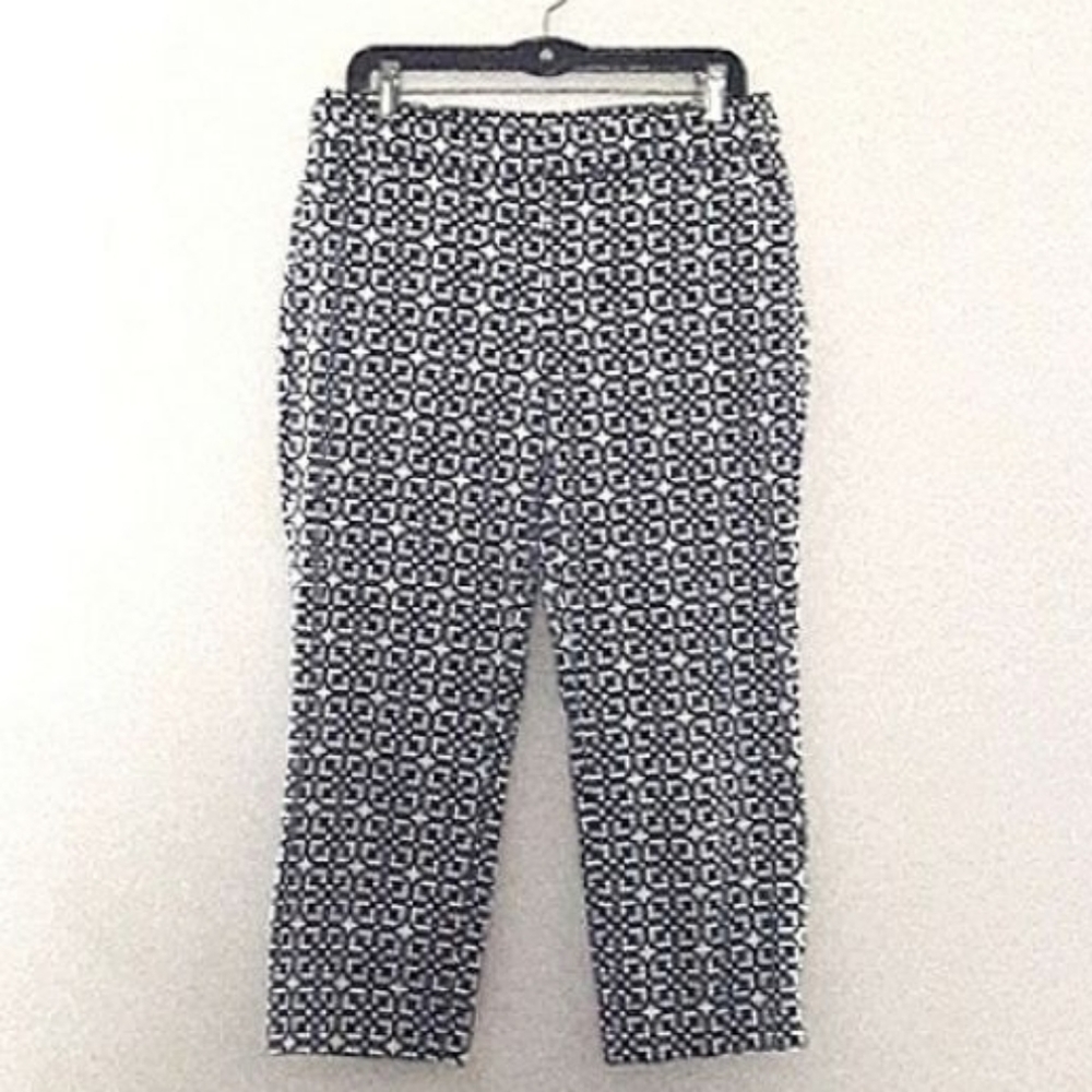 LAUNDRY By Shelli Segal Blue and White Capris, Size 8